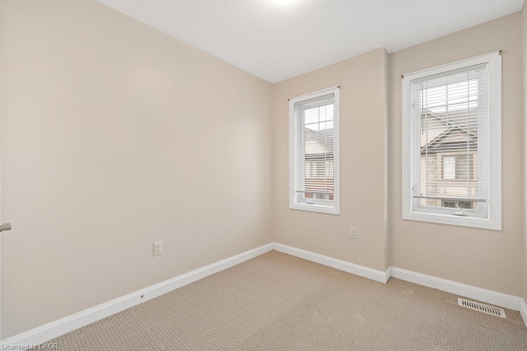 33-1169 Garner Road E, Ancaster, ON - Indoor Photo Showing Other Room