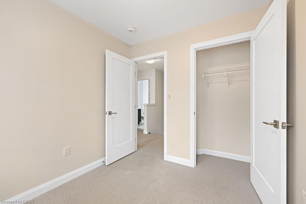 33-1169 Garner Road E, Ancaster, ON - Indoor Photo Showing Other Room