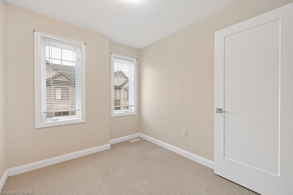 33-1169 Garner Road E, Ancaster, ON - Indoor Photo Showing Other Room