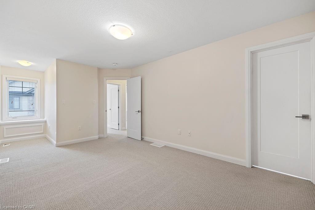 33-1169 Garner Road E, Ancaster, ON - Indoor Photo Showing Other Room