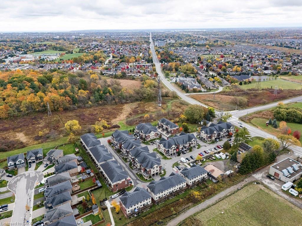 33-1169 Garner Road E, Ancaster, ON - Outdoor With View