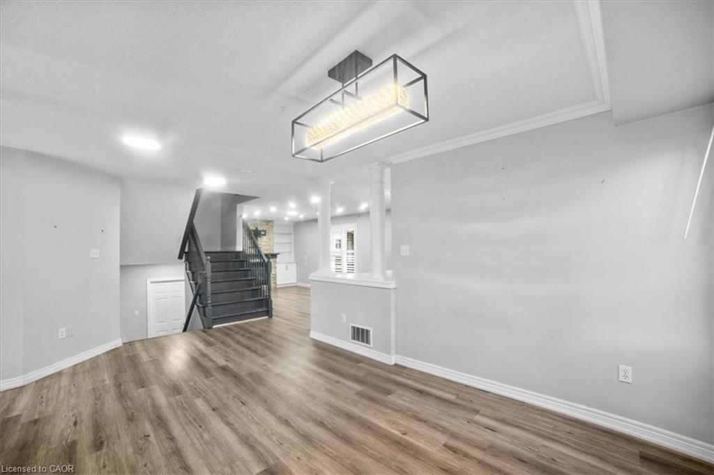 170 Southbrook Drive, Binbrook, ON - Indoor Photo Showing Other Room