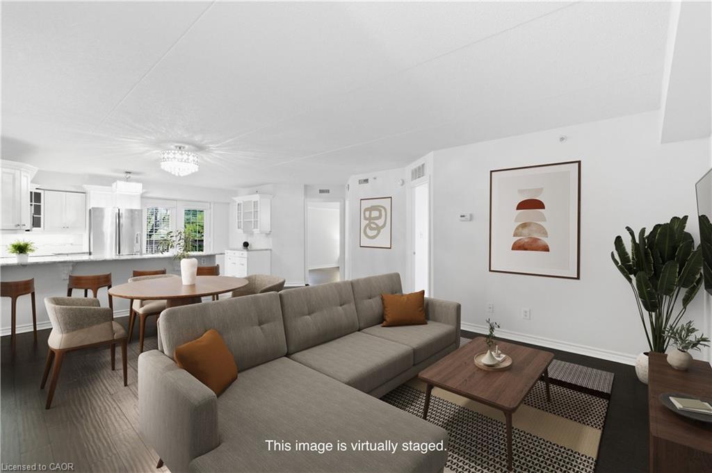 201-4013 Kilmer Drive, Burlington, ON - Indoor Photo Showing Living Room