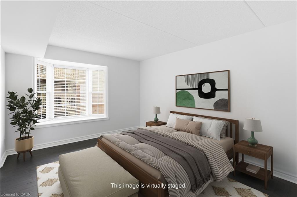 201-4013 Kilmer Drive, Burlington, ON - Indoor Photo Showing Bedroom