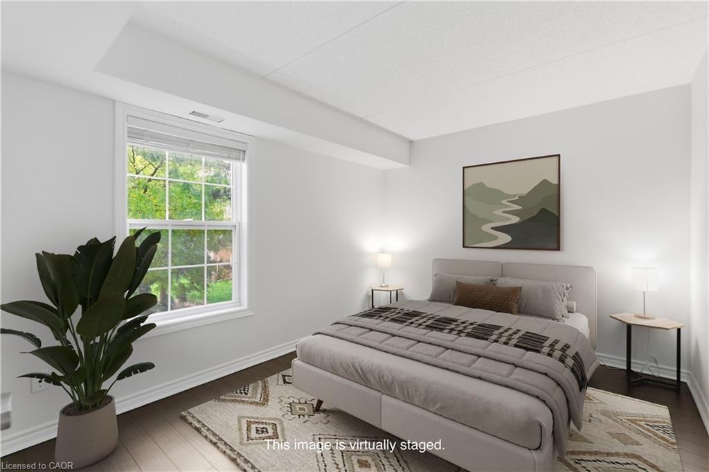 201-4013 Kilmer Drive, Burlington, ON - Indoor Photo Showing Bedroom