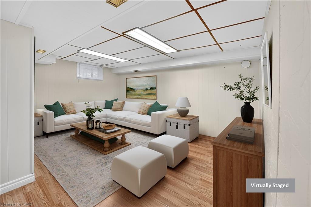 46 Weir Street S, Hamilton, ON - Indoor