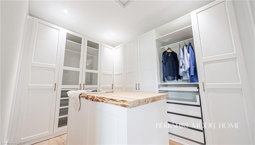 423 Masters Drive, Woodstock, ON - Indoor