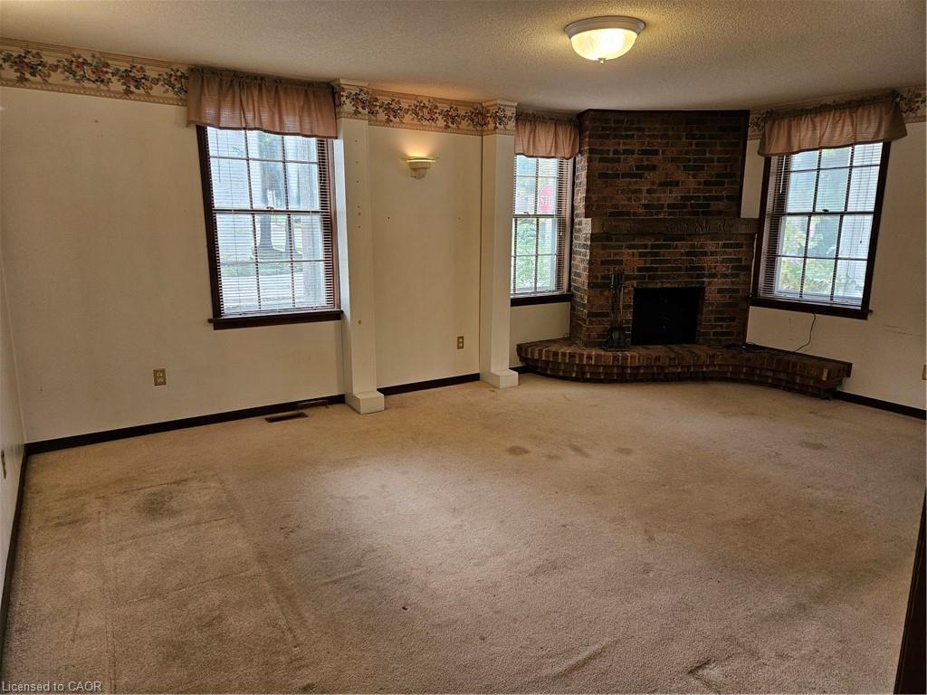 111 Snyder'S Road W, Baden, ON - Indoor With Fireplace