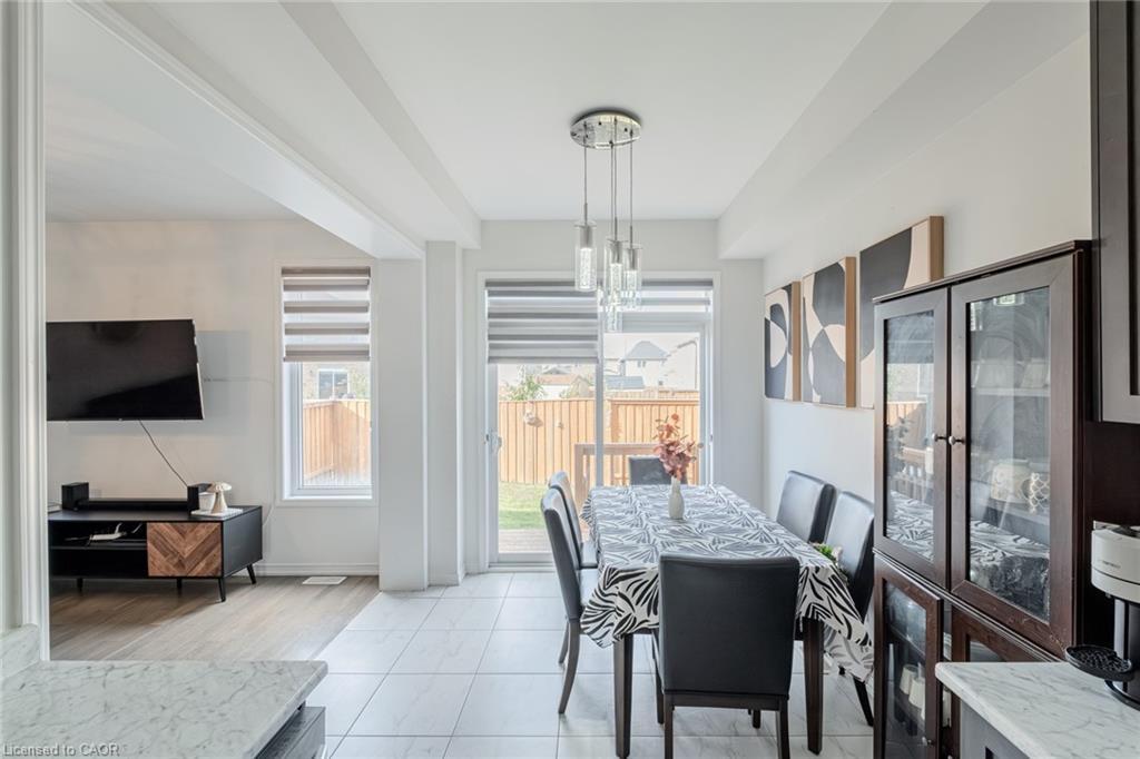 36 Munro Circle, Brantford, ON - Indoor Photo Showing Other Room