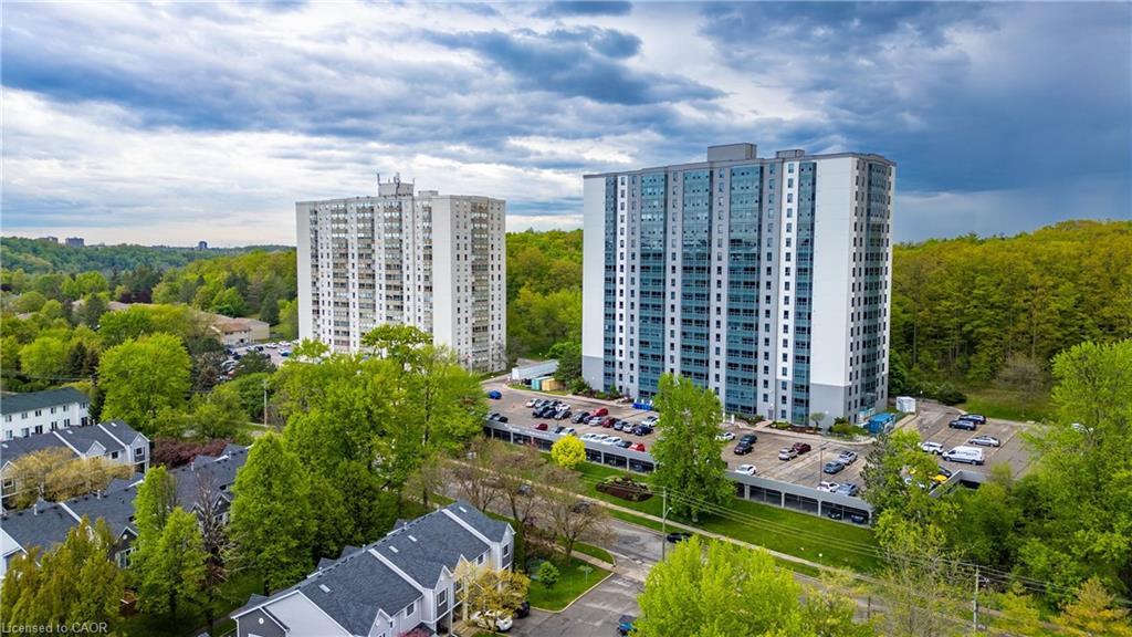 210-55 Green Valley Drive, Kitchener, ON - Outdoor With View