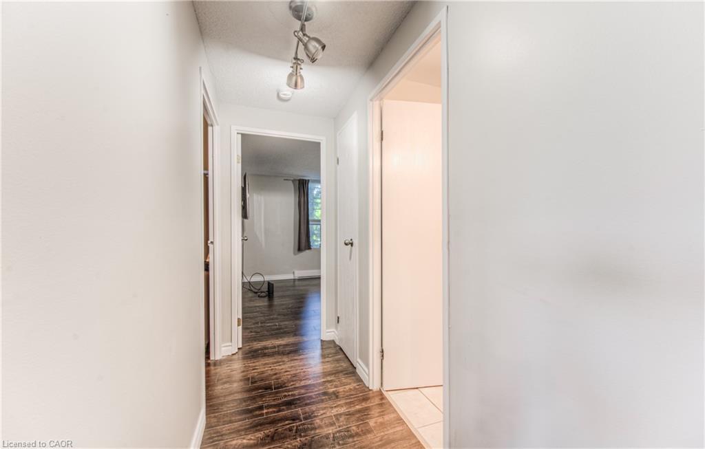 210-55 Green Valley Drive, Kitchener, ON - Indoor Photo Showing Other Room