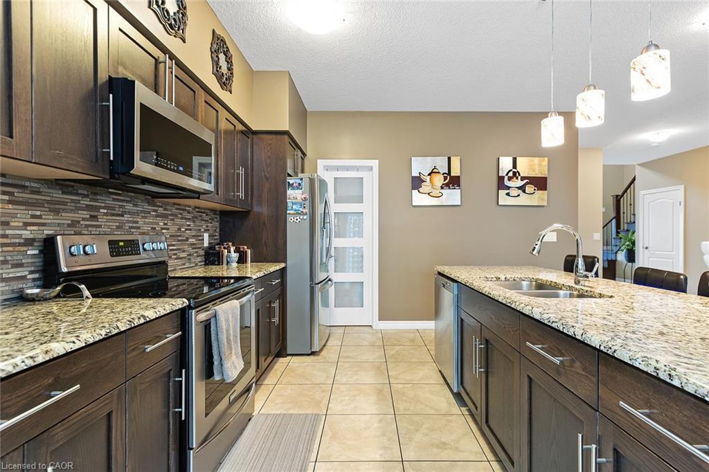 Upper-113 Couling Crescent, Guelph, ON - Indoor Photo Showing Kitchen With Double Sink With Upgraded Kitchen