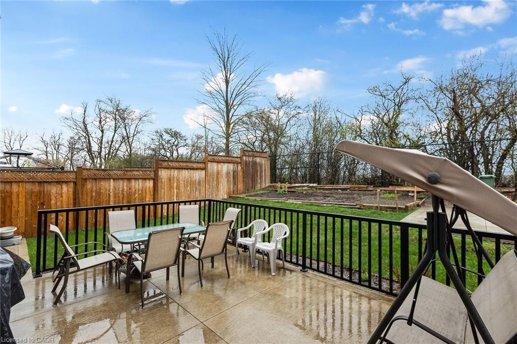 Upper-113 Couling Crescent, Guelph, ON - Outdoor With Deck Patio Veranda