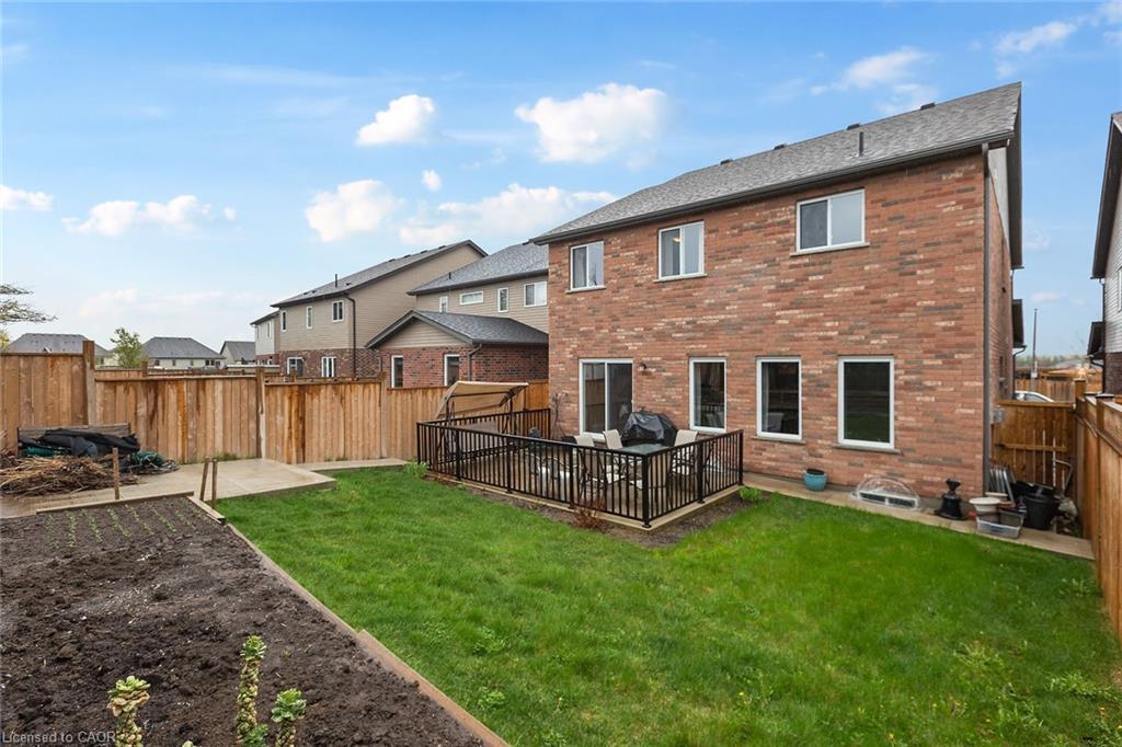 Upper-113 Couling Crescent, Guelph, ON - Outdoor With Deck Patio Veranda With Exterior