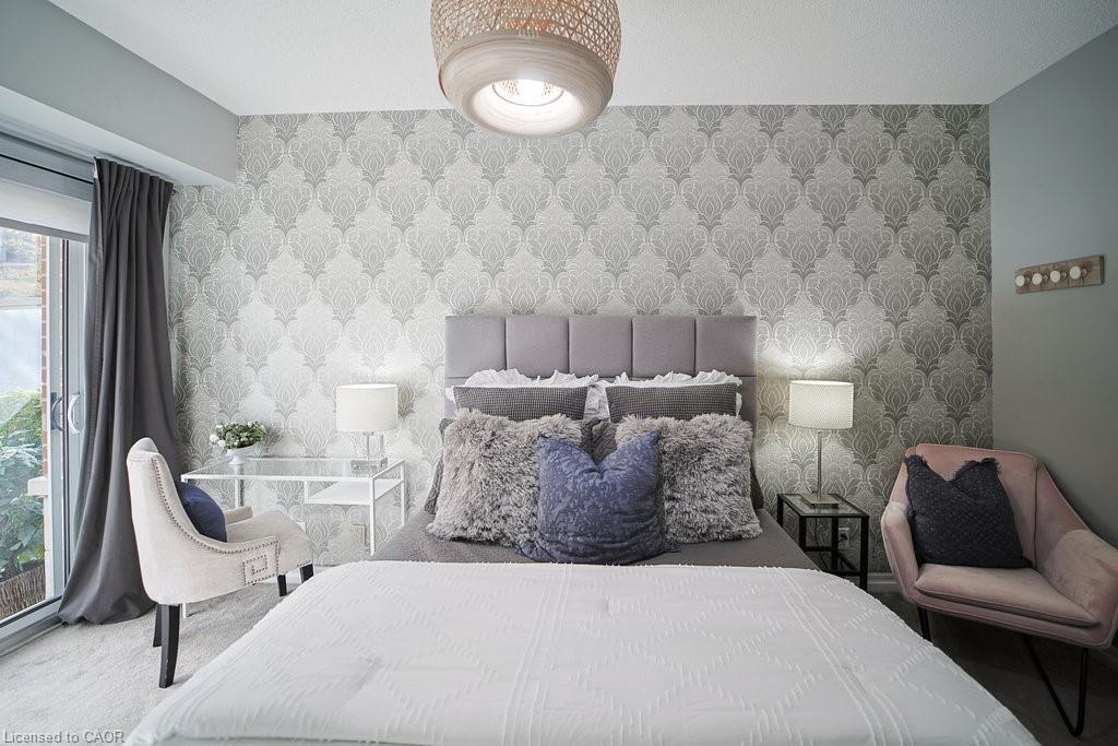 107-80 Port Street E, Mississauga, ON - Indoor Photo Showing Bedroom