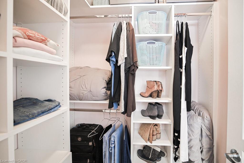 107-80 Port Street E, Mississauga, ON - Indoor With Storage