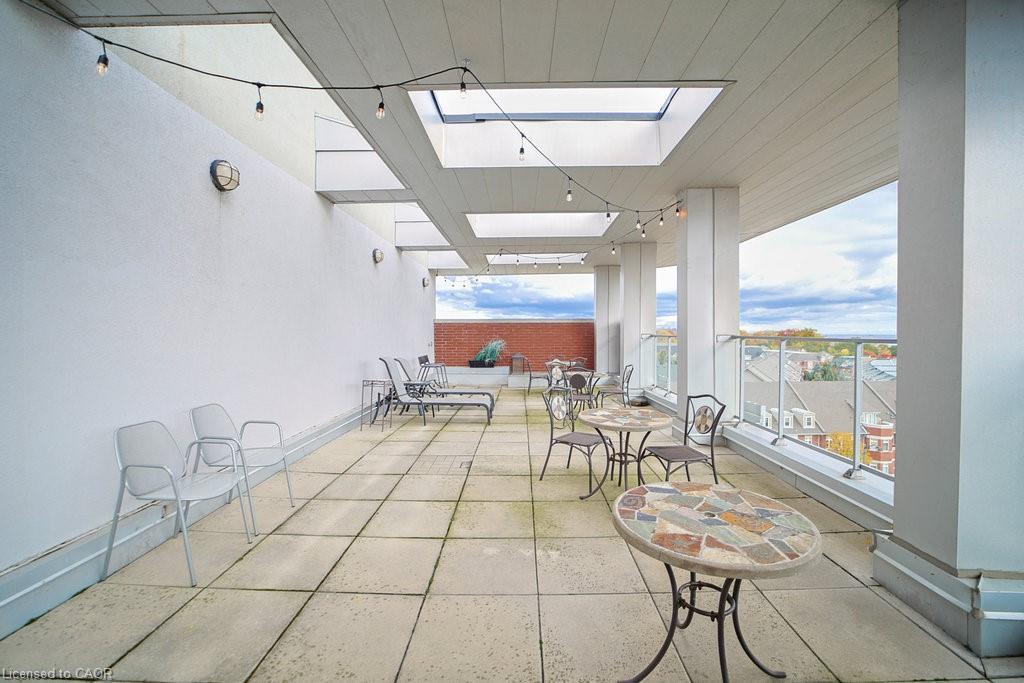 107-80 Port Street E, Mississauga, ON - Indoor