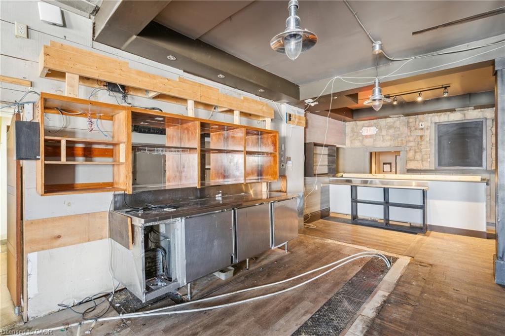 75 - 79 Erie Avenue, Brantford, ON