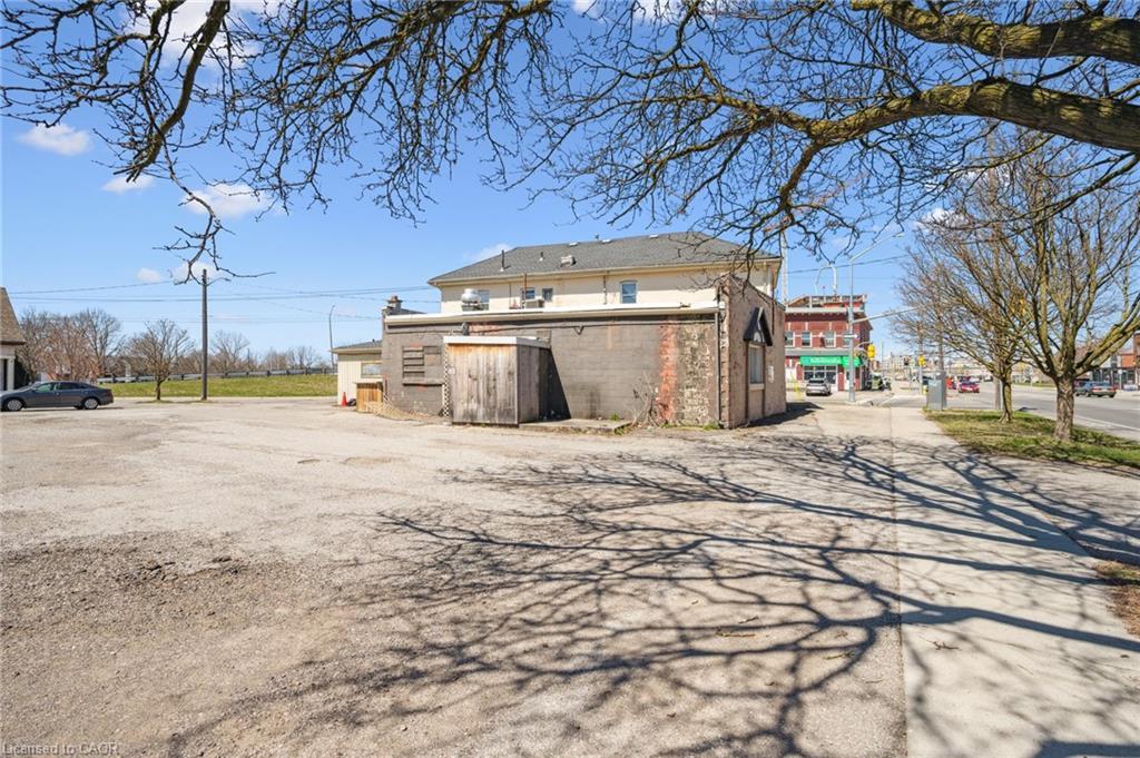 75 - 79 Erie Avenue, Brantford, ON