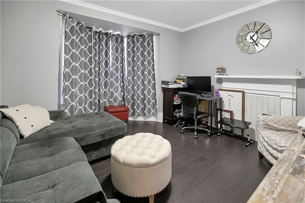 133 Park Row N, Hamilton, ON