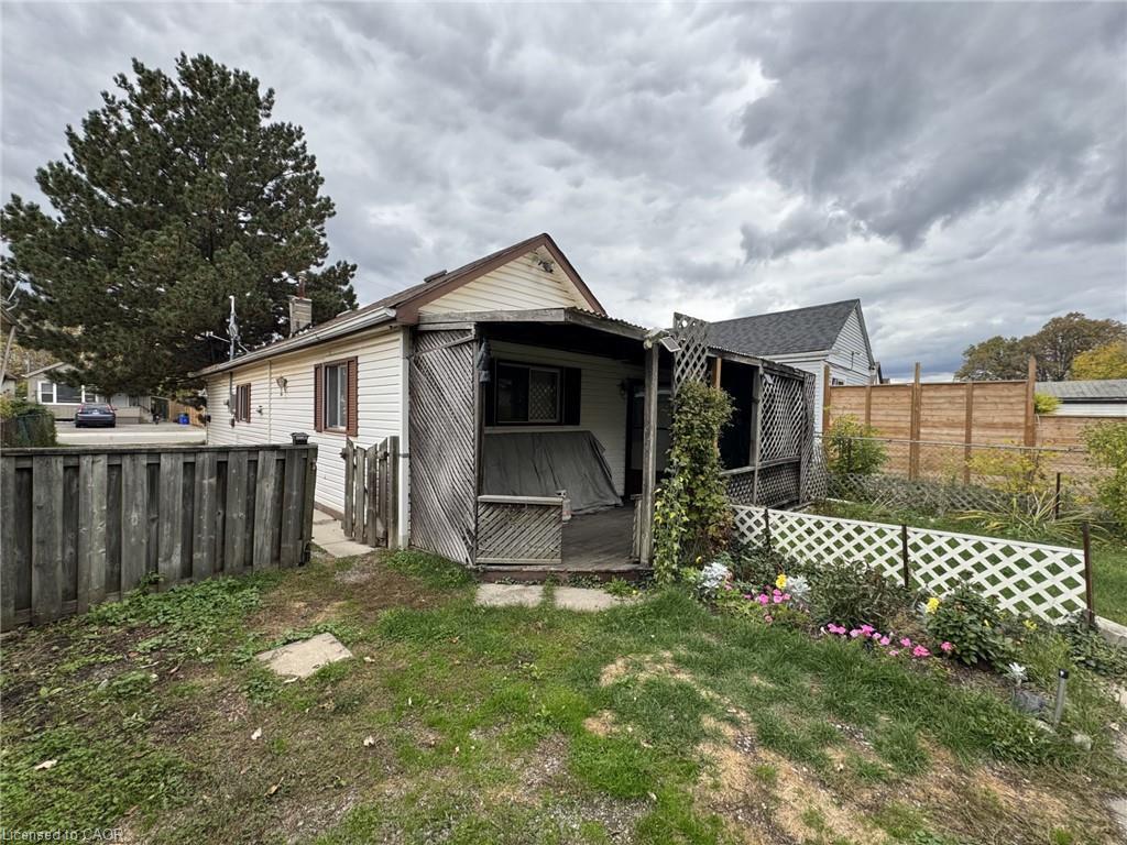 544 Quebec Street, Hamilton, ON - Outdoor