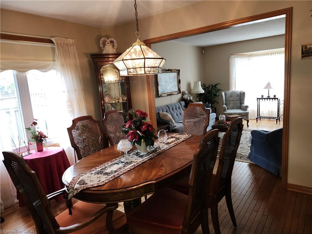 1741 Phillbrook Crescent, London, ON - Indoor Photo Showing Dining Room
