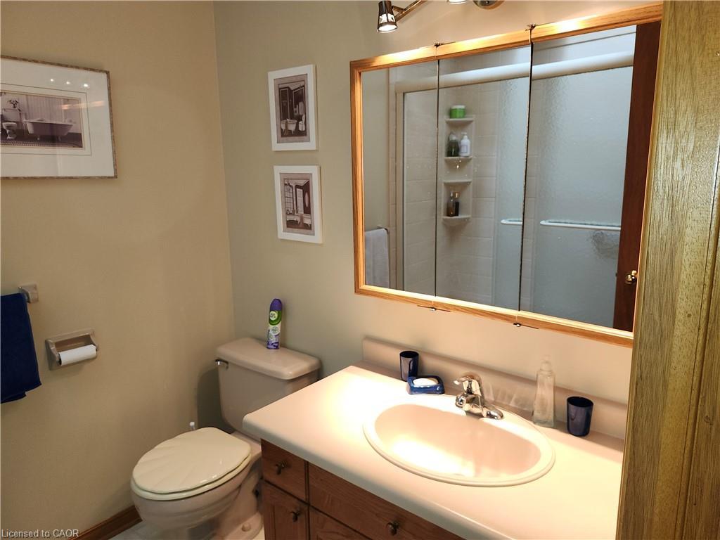 1741 Phillbrook Crescent, London, ON - Indoor Photo Showing Bathroom