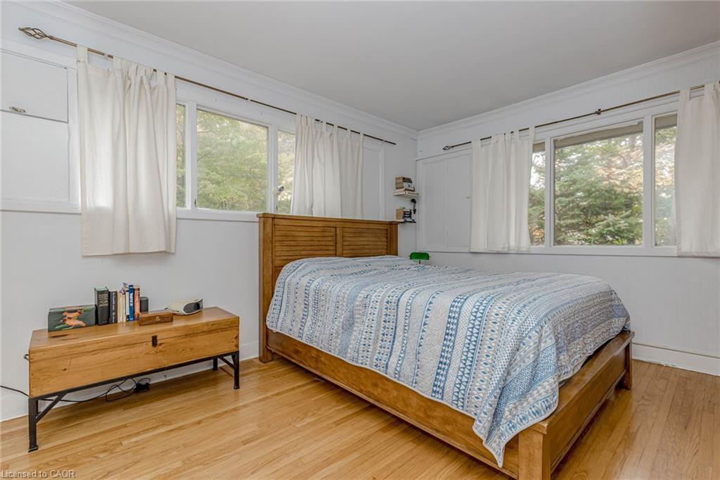 757 Meadow Wood Road, Mississauga, ON - Indoor Photo Showing Bedroom