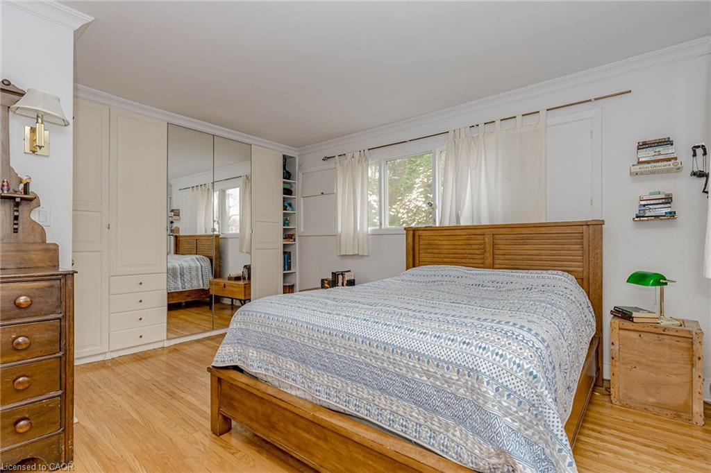 757 Meadow Wood Road, Mississauga, ON - Indoor Photo Showing Bedroom