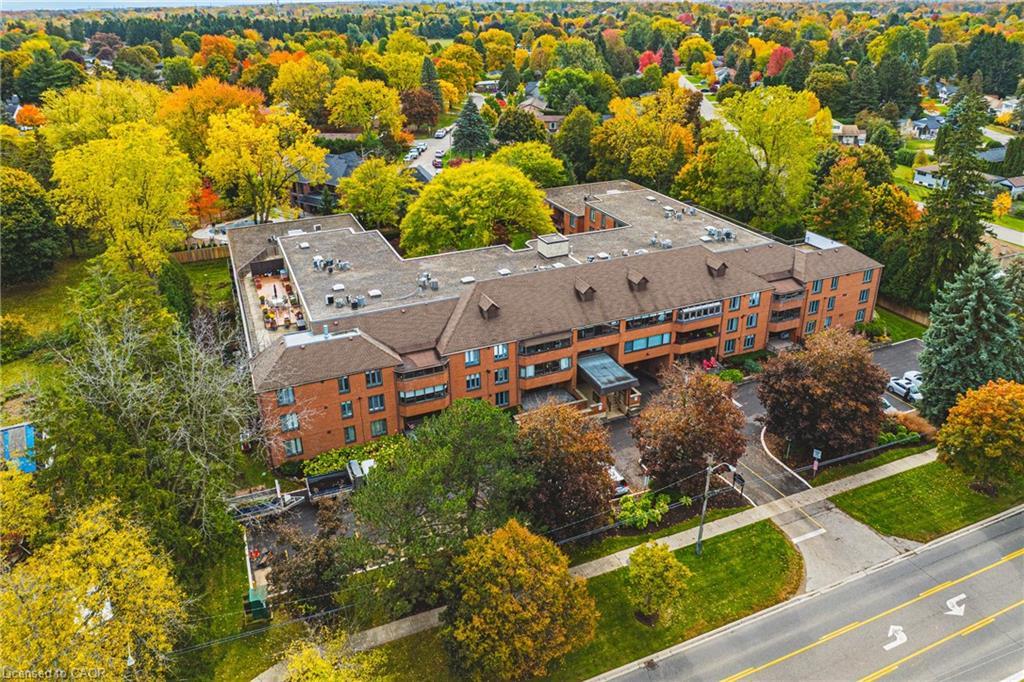215-150 Wilson Street W, Ancaster, ON - Outdoor With View