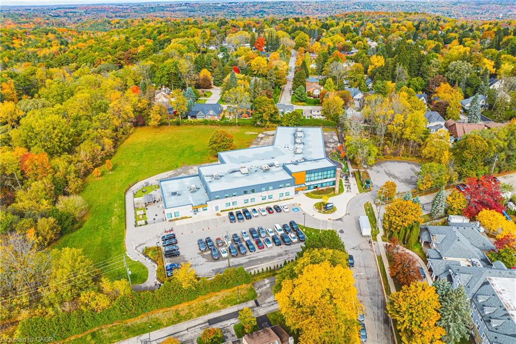 215-150 Wilson Street W, Ancaster, ON - Outdoor With View