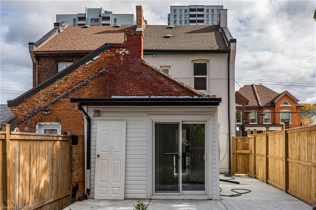 141 Ray Street N, Hamilton, ON - Outdoor
