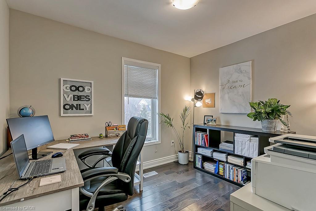 E-2386 Munn'S Avenue E, Oakville, ON - Indoor Photo Showing Office