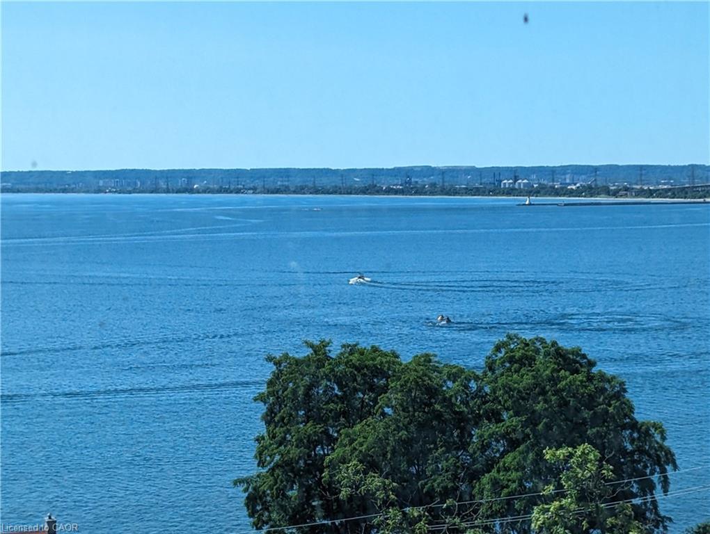 806-370 Martha Street, Burlington, ON - Outdoor With Body Of Water With View