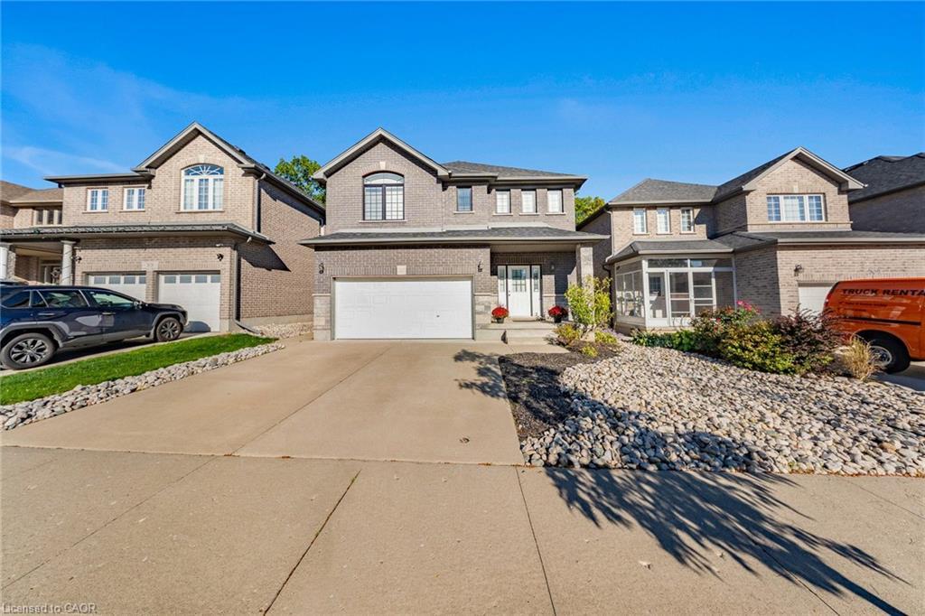 305 Wesley Boulevard, Cambridge, ON - Outdoor With Facade