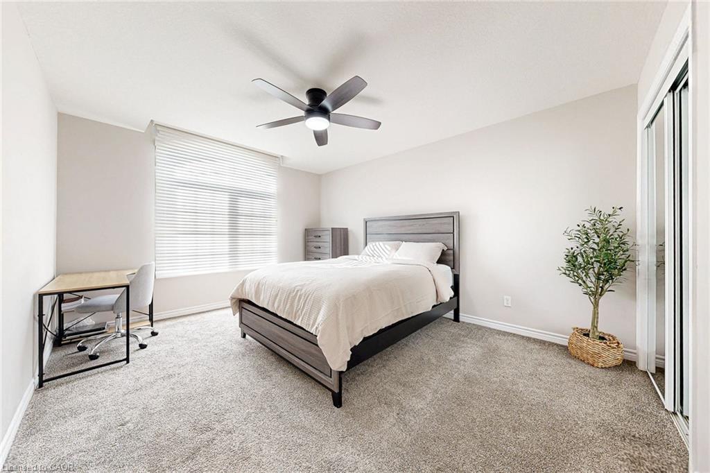 305 Wesley Boulevard, Cambridge, ON - Indoor Photo Showing Bedroom