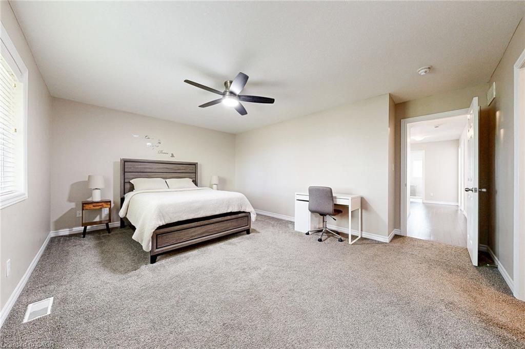 305 Wesley Boulevard, Cambridge, ON - Indoor Photo Showing Bedroom