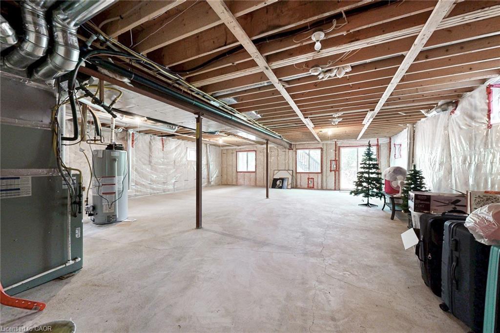 305 Wesley Boulevard, Cambridge, ON - Indoor Photo Showing Basement
