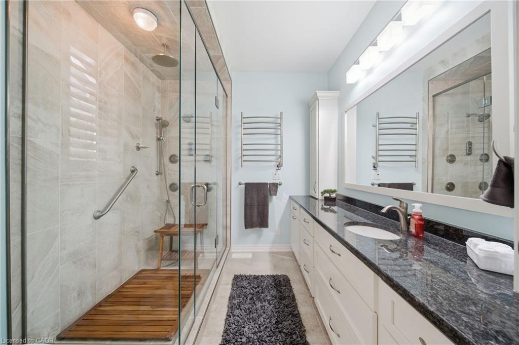 89-34 Regatta Drive, Port Dover, ON - Indoor Photo Showing Bathroom