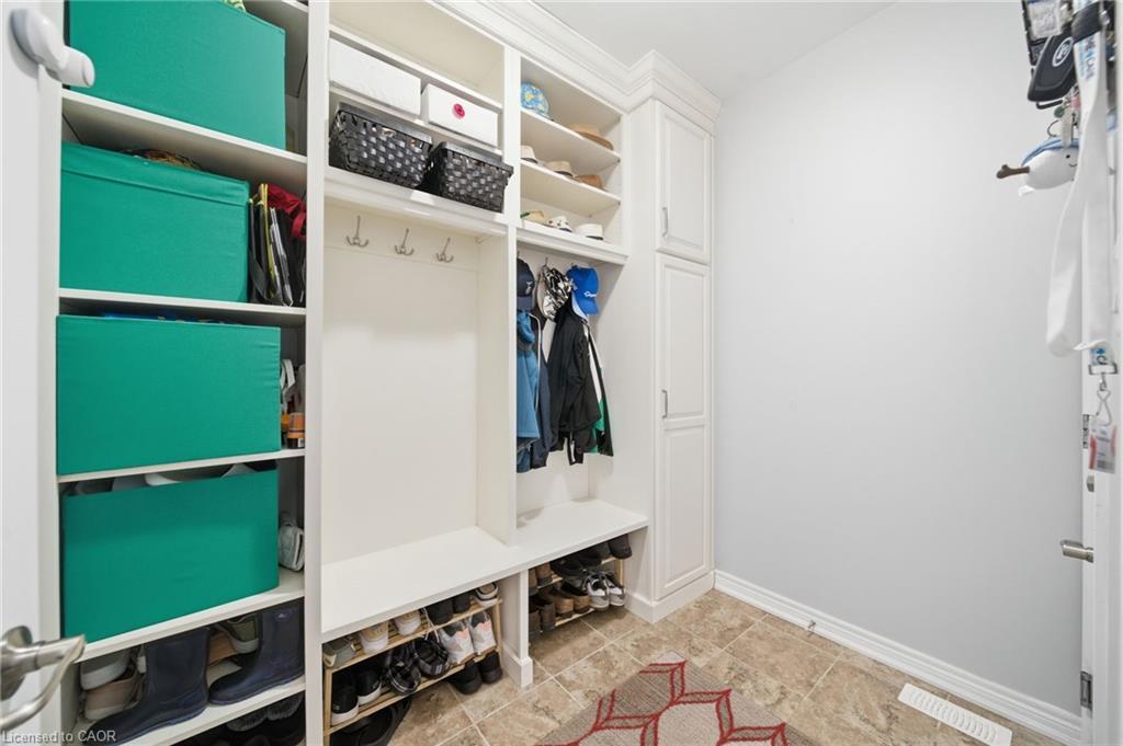 89-34 Regatta Drive, Port Dover, ON - Indoor