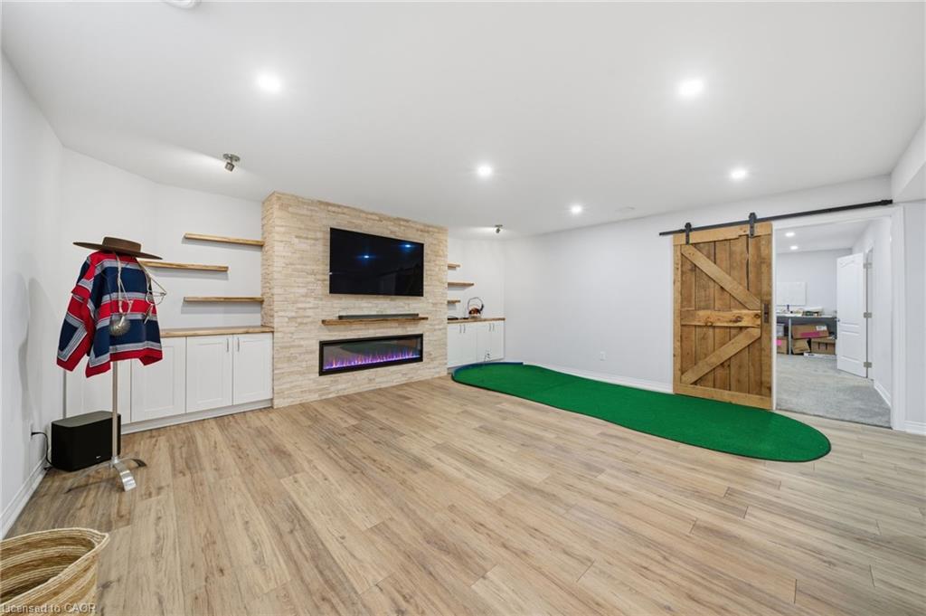 89-34 Regatta Drive, Port Dover, ON - Indoor