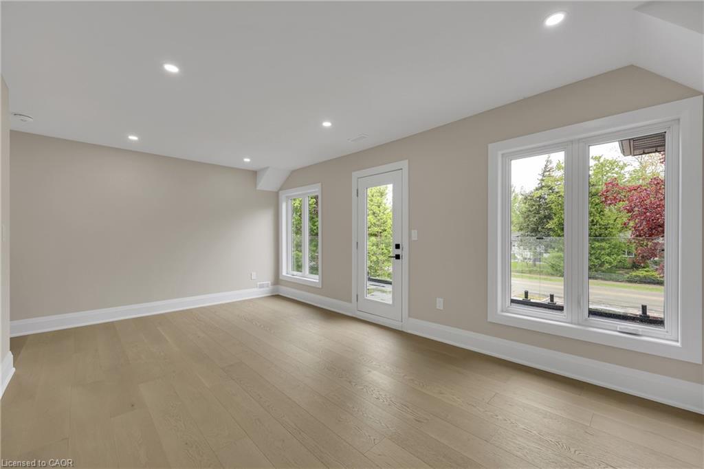 2091 Bridge Road, Oakville, ON - Indoor Photo Showing Other Room