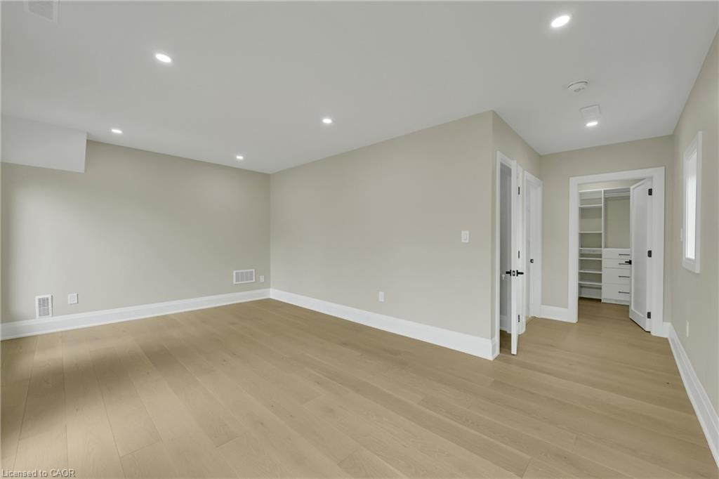 2091 Bridge Road, Oakville, ON - Indoor Photo Showing Other Room