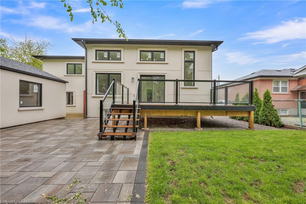 2091 Bridge Road, Oakville, ON - Outdoor With Deck Patio Veranda