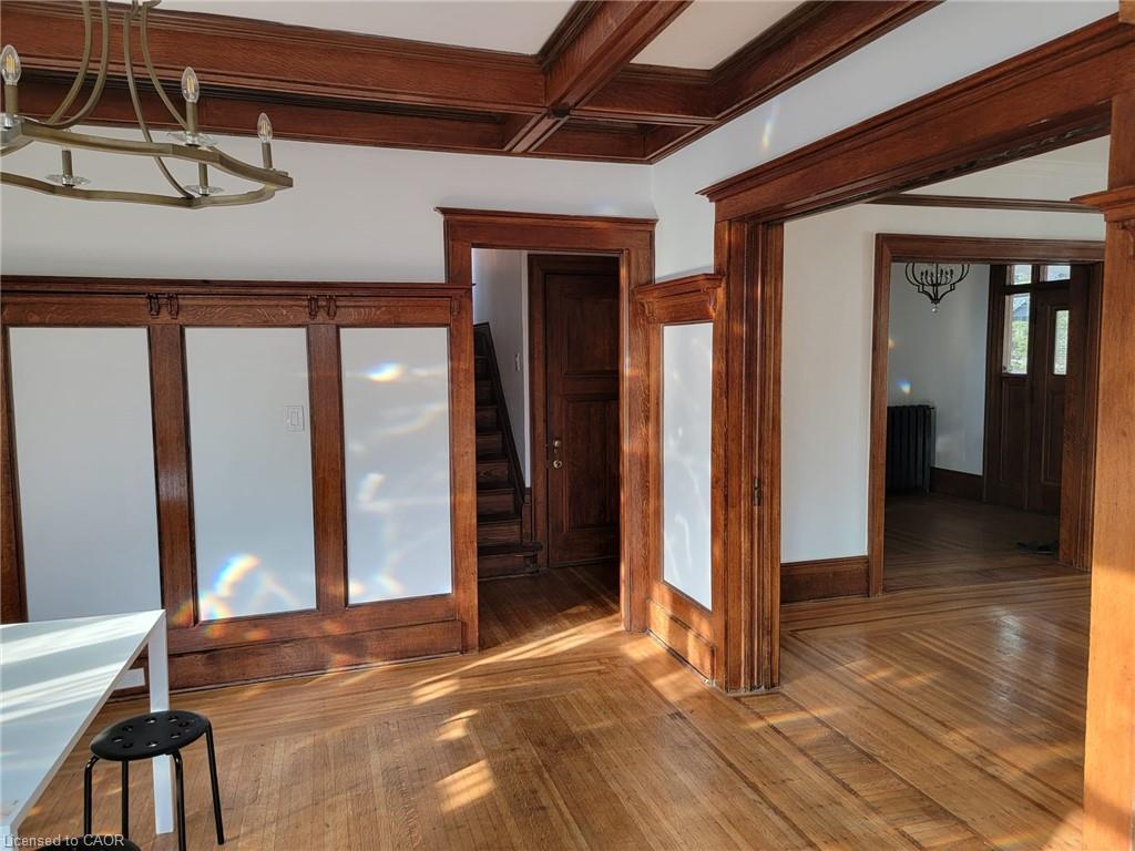 43 Barnesdale Avenue S, Hamilton, ON - Indoor Photo Showing Other Room