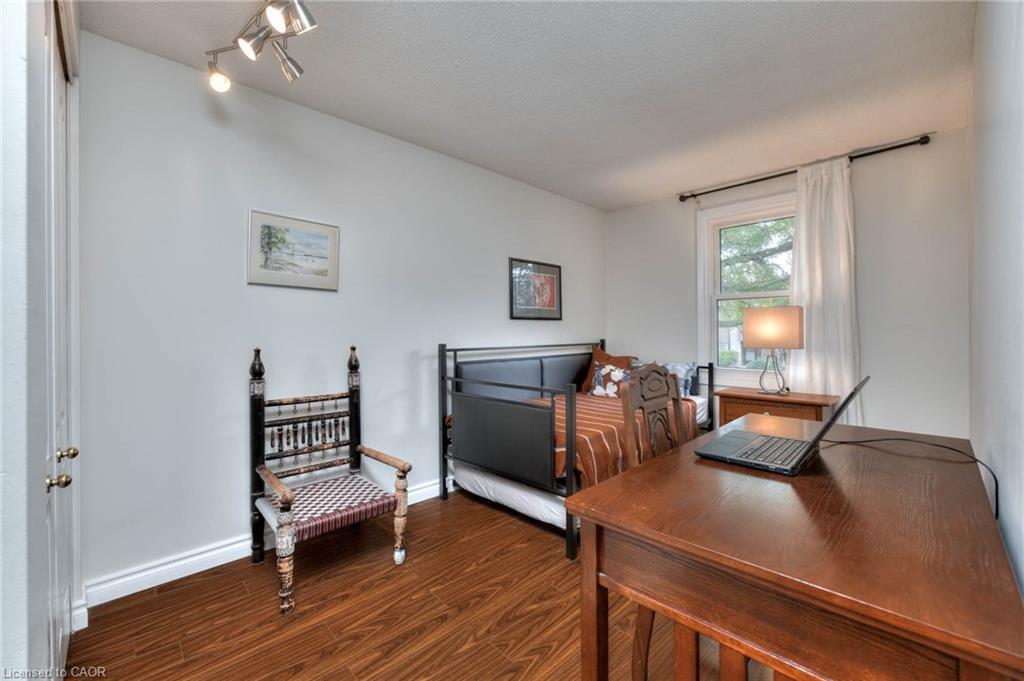 27-215 Glamis Road, Cambridge, ON - Indoor