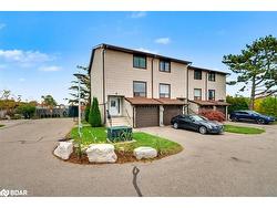 8-64 Bronte Street S Milton, ON L9T 1Y8