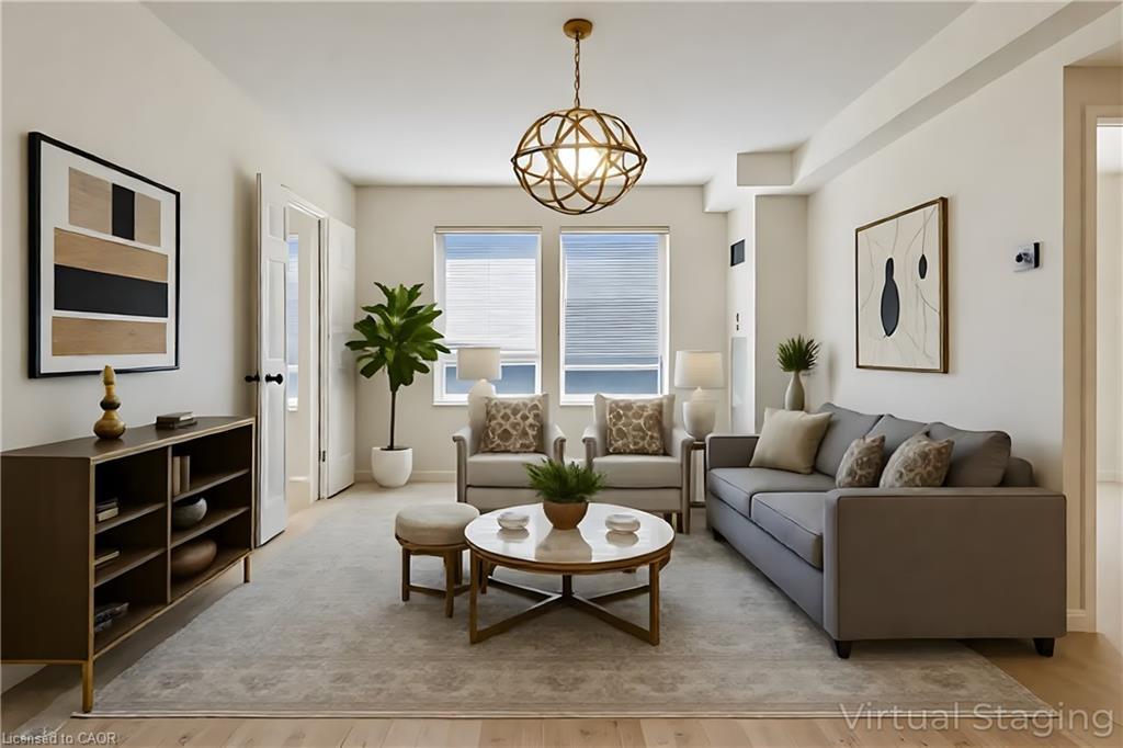 410-430 Pearl Street, Burlington, ON - Indoor Photo Showing Living Room