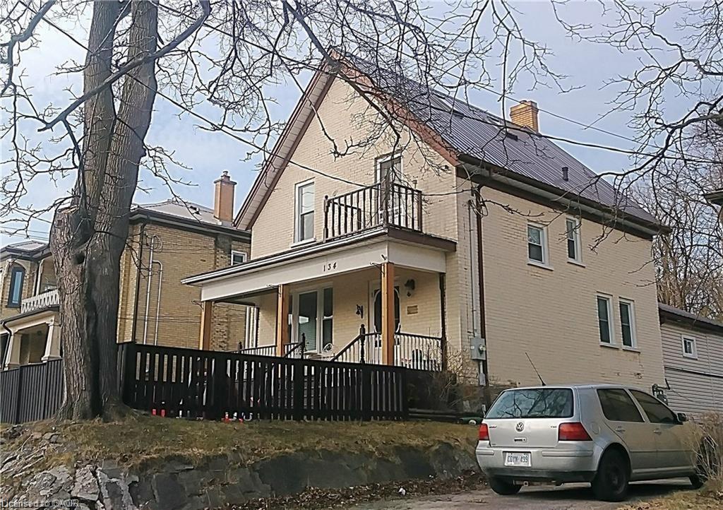 134 Courtland Avenue E, Kitchener, ON