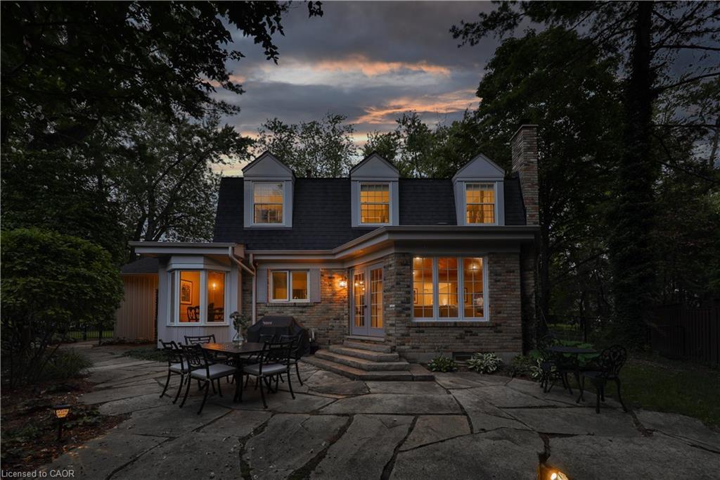 206 Rossmore Boulevard, Burlington, ON - Outdoor With Deck Patio Veranda